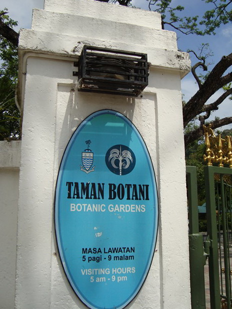 http://miemythaliawink.blogspot.my/ for taman botani penang