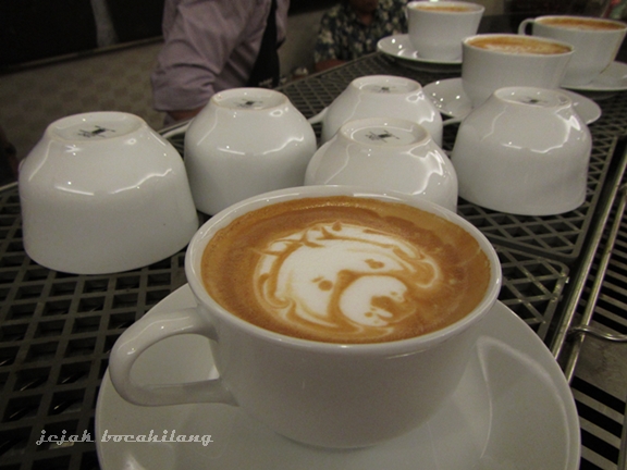 latte art dari House of Culinaire COFFEE